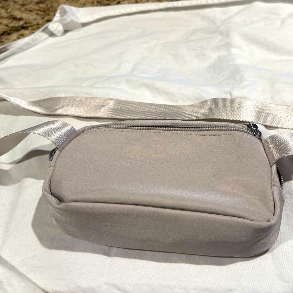 Madison West Adjustable Crossbody
Nearly new. Worn once
Taupe Silver Strap